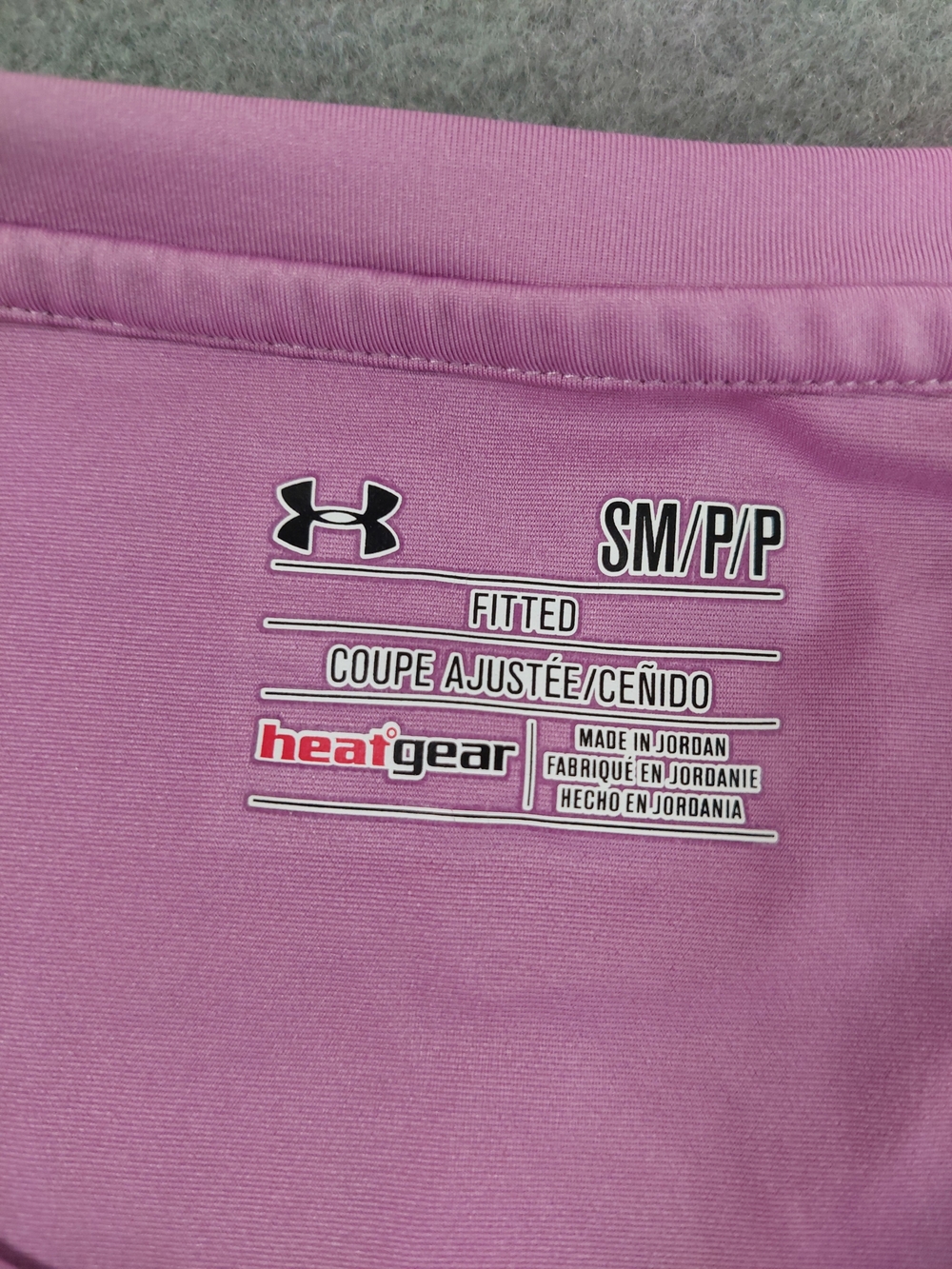 UNDER ARMOUR HeatGear Fitted Short Sleeve Athletic Pink Tee Shirt Small - Picture 4 of 8